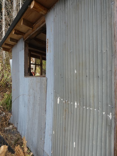 道具小屋1