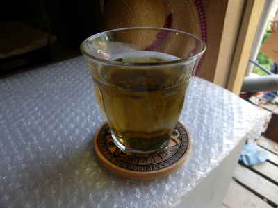 三時は山桑茶で