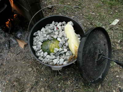 石焼き芋の鍋