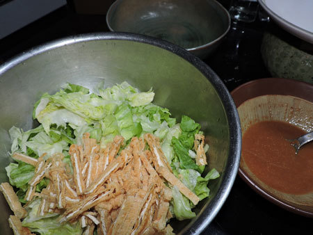 レタスと揚げの酢味噌サラダ1
